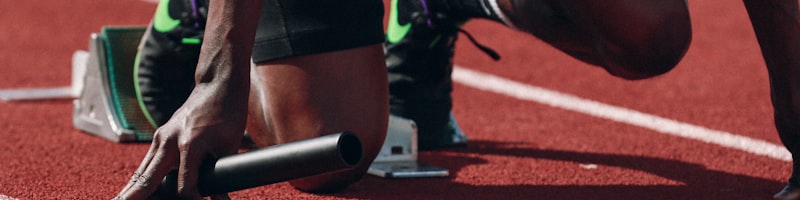 大型综合运动会开幕式表演 - 璀璨的灯光与整齐的团体操